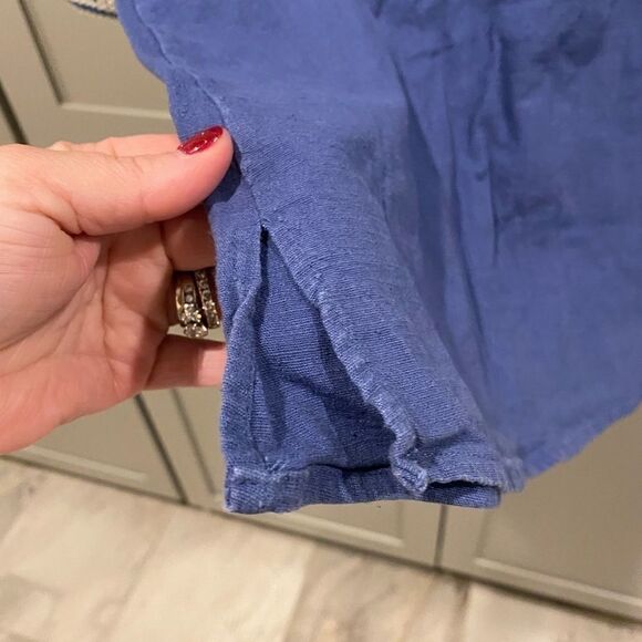 Tunic - beautiful!!! Embroidered details! - Picture 6 of 6